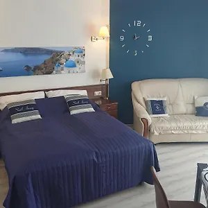 Santorini Kasprowicza 12a 440 Kołobrzeg