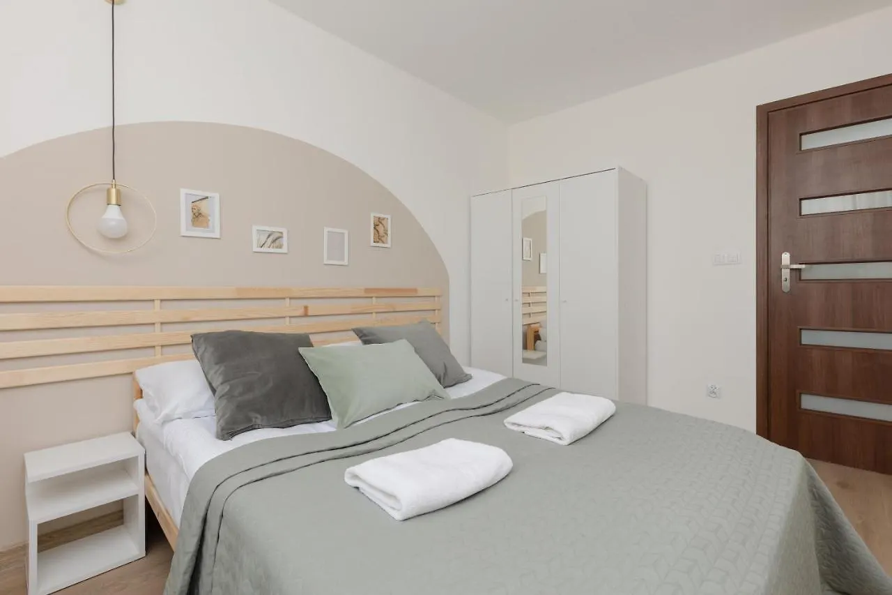 Apartament Zlota With View On Palace Of Culture And Science By Renters Warsaw